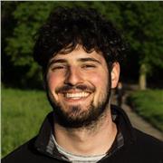 Englisch Nachhilfe (m/23) mit C1-GER Zertifikat bietet online Nachhilfe für Kinder und Jugendliche an!